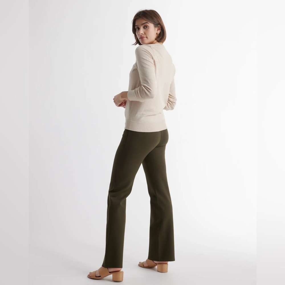 Like New Quince Ultra Stretch Ponte Bootcut Pants Olive Green Women’s M - Picture 4 of 11